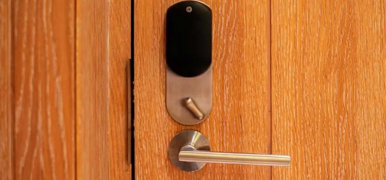 Automatic Locking Door Knob Eastvale